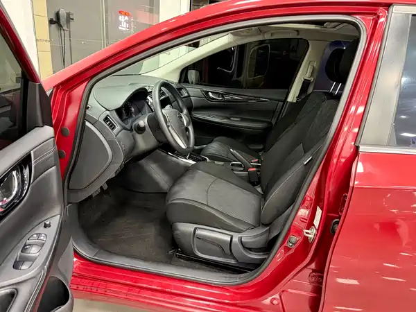 Nissan Tiida 2020