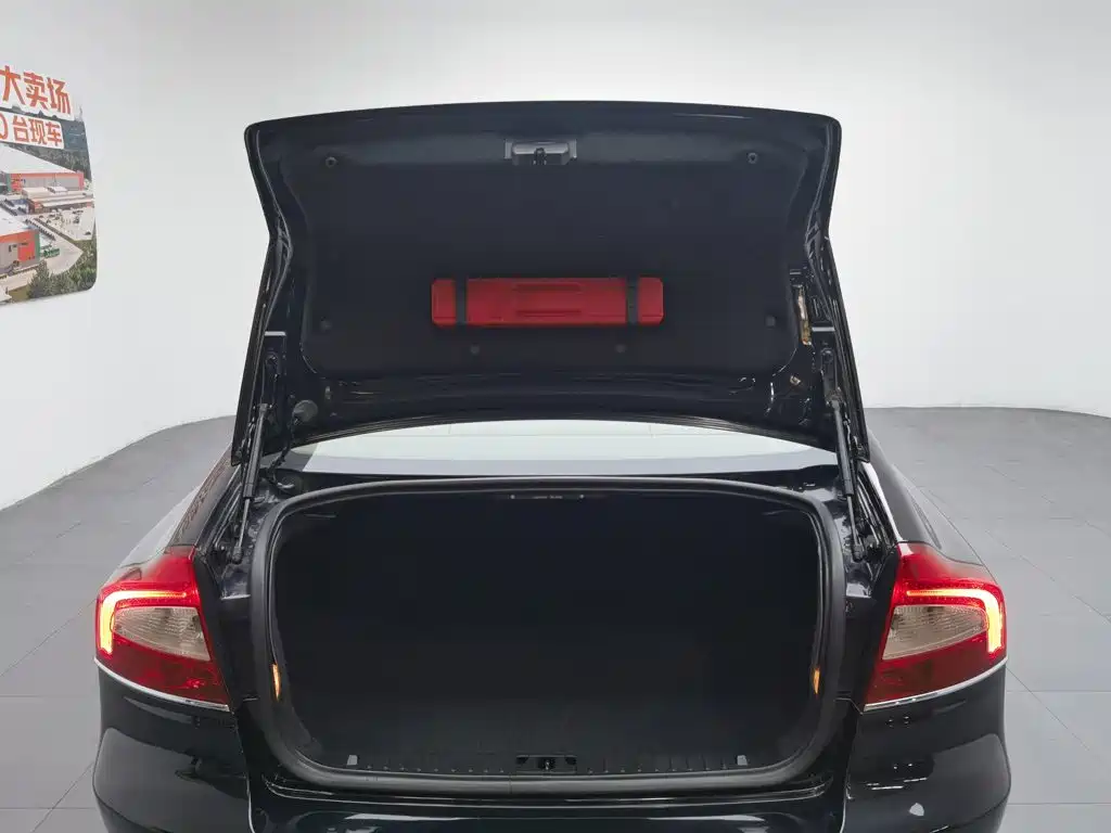 Volvo S80L 2015 — фото 16