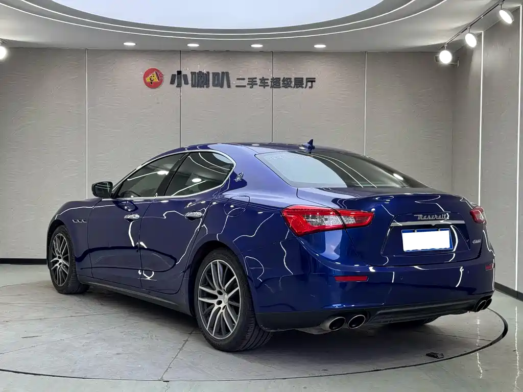 Maserati Ghibli 2017 — фото 22