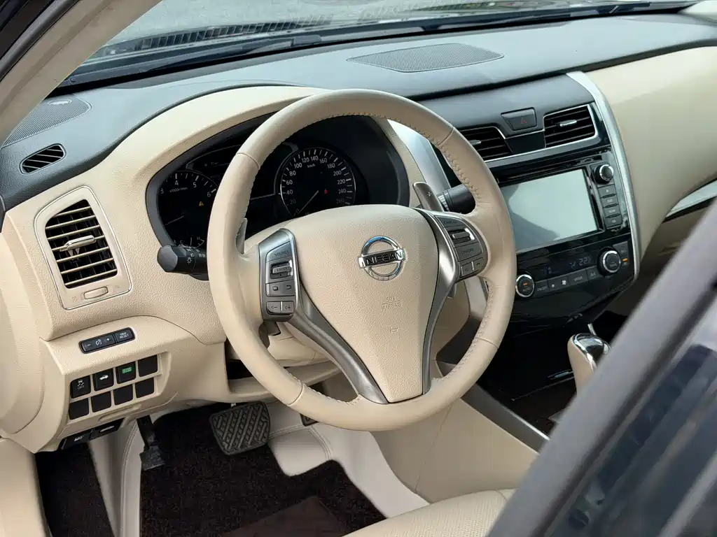 Nissan Teana 2013