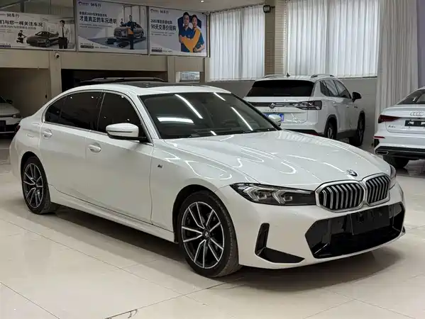 BMW 3 Series 2023