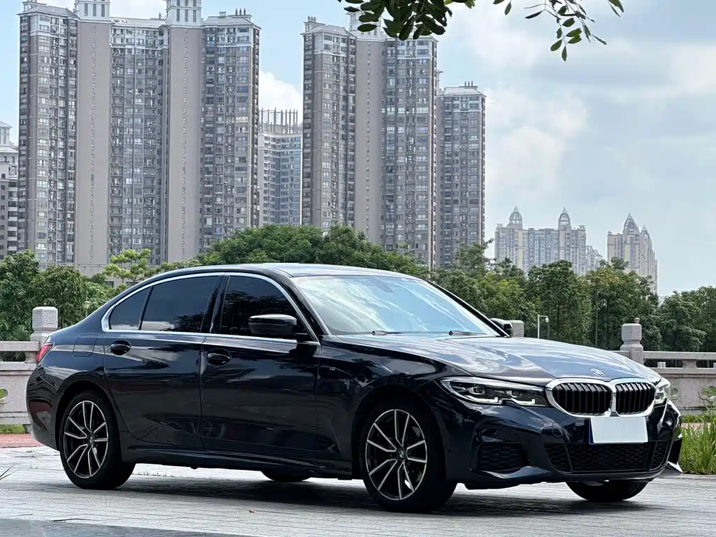 BMW 3 Series 2022