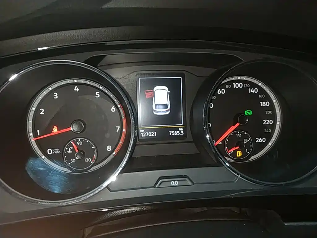 Volkswagen Tiguan L 2018 — фото 12