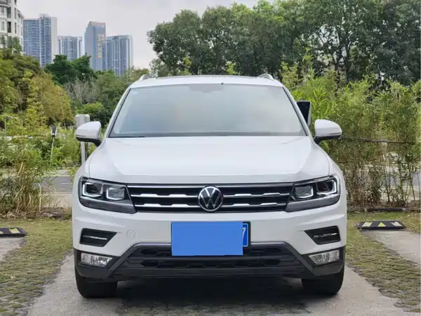 Volkswagen Tiguan L 2020