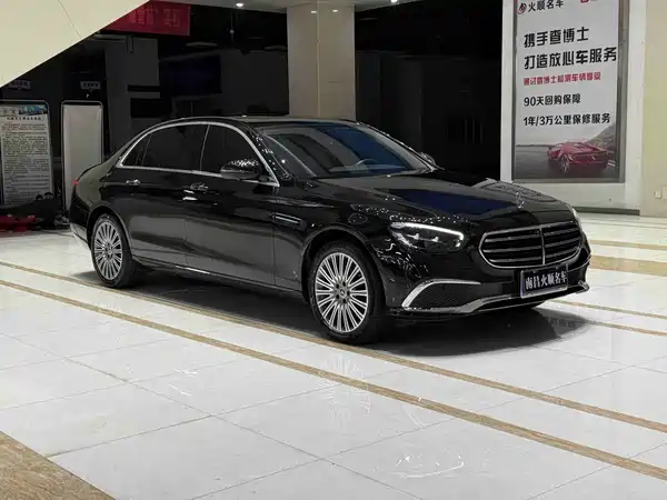 Mercedes-Benz E-Class 2022