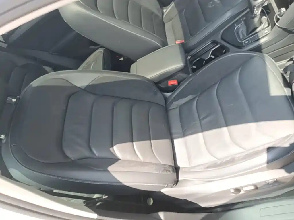 Volkswagen Tiguan L 2018 — фото 25