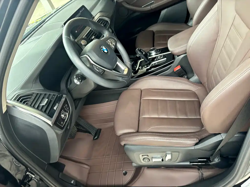 BMW X3 2021 — фото 4
