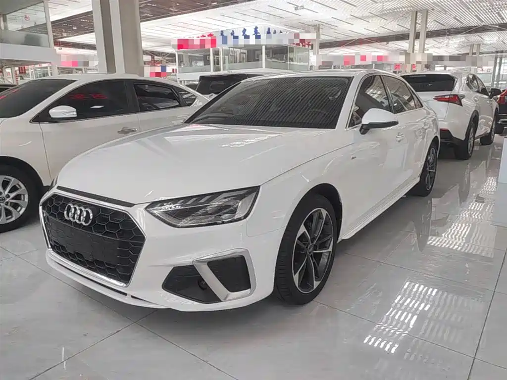 Audi A4L 2021 — фото 2