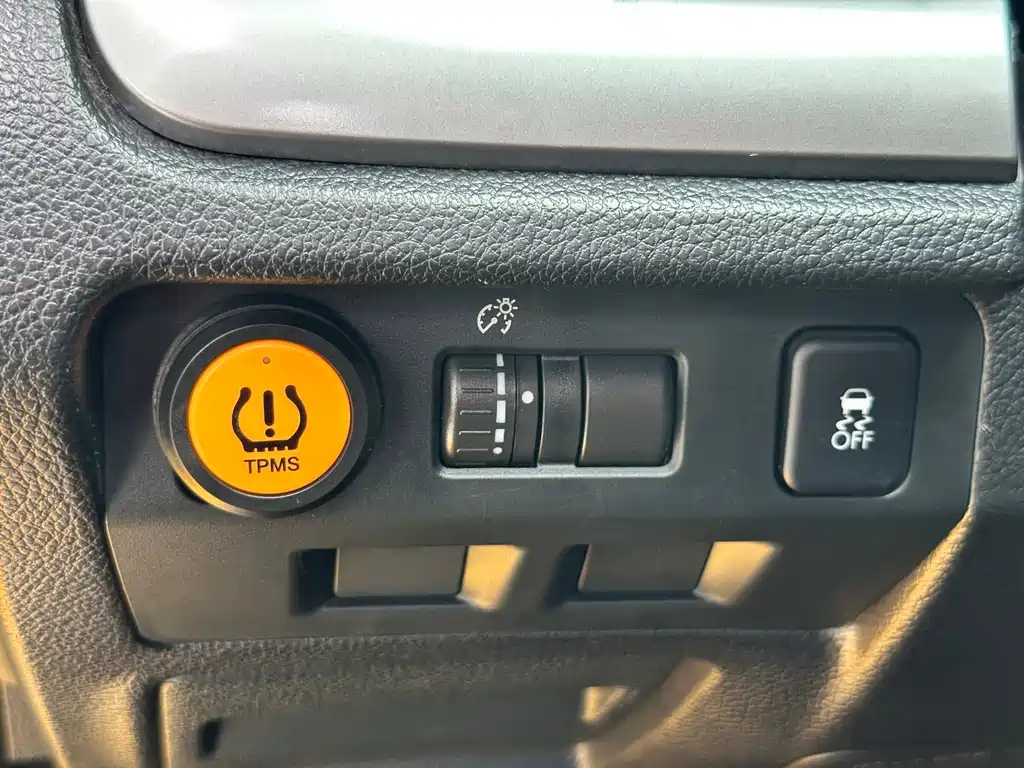 Subaru XV 2014 — фото 22