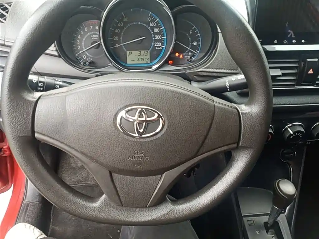 Toyota Vios 2016 — фото 11