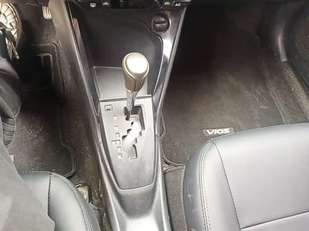 Toyota Vios 2016 — фото 14