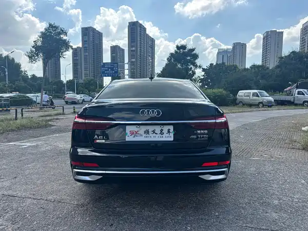 Audi A6L 2023