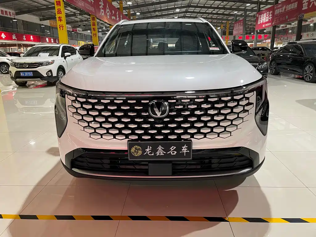 Changan CS55PLUS 2025 — фото 2