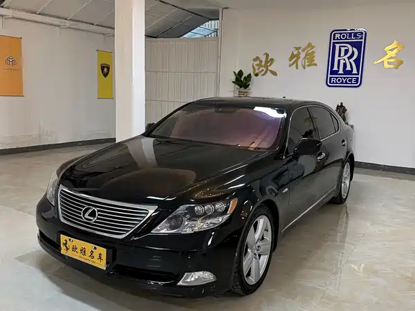 Lexus LS 2006