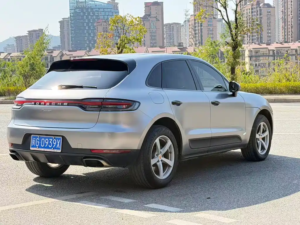 Porsche Macan 2019 — фото 6
