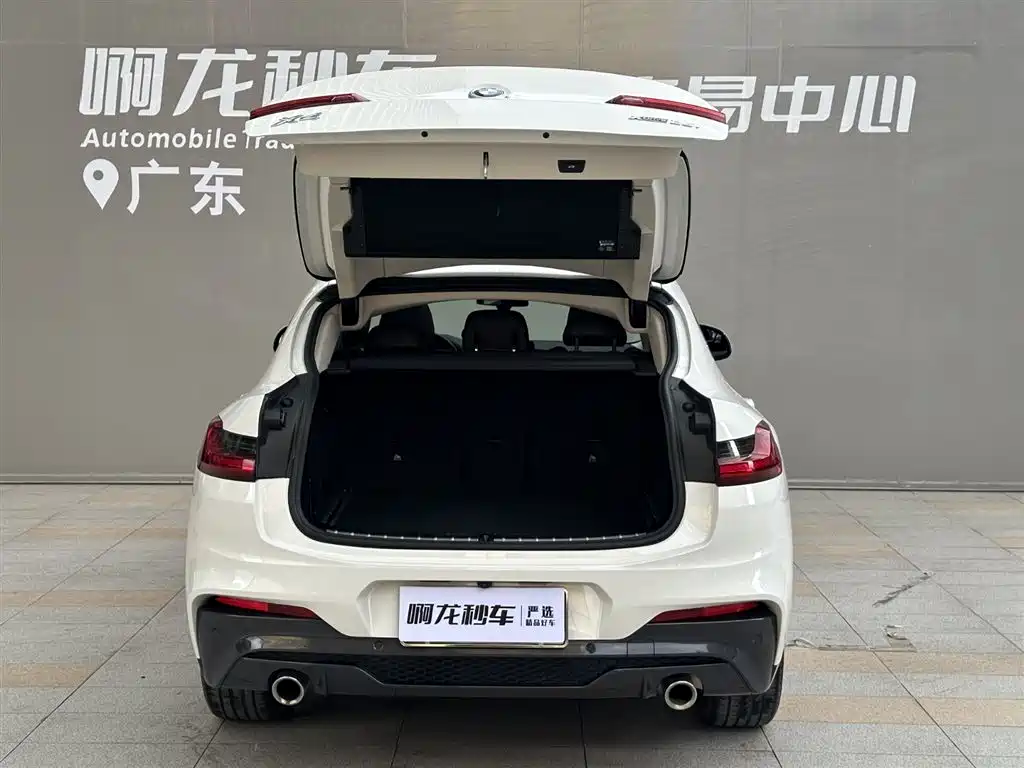 BMW X4 2021 — фото 14