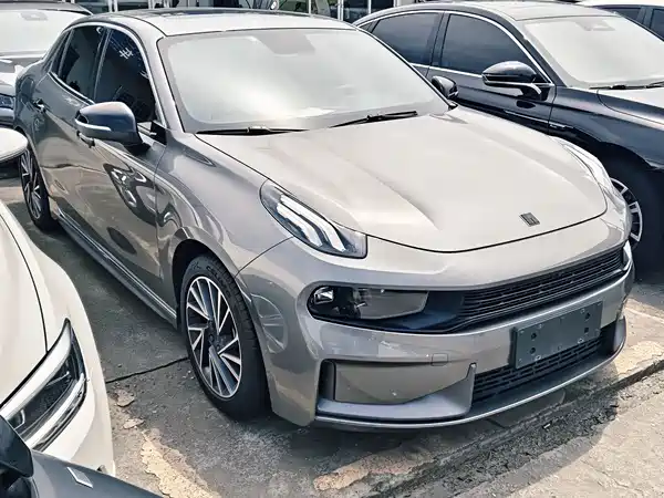 Lynk & Co 03 2023