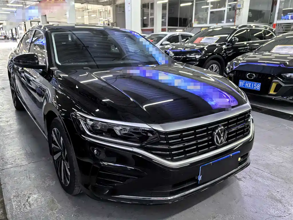 Volkswagen Passat 2023
