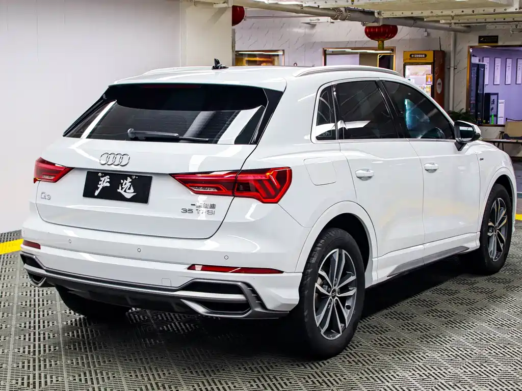 Audi Q3 2022 — фото 21
