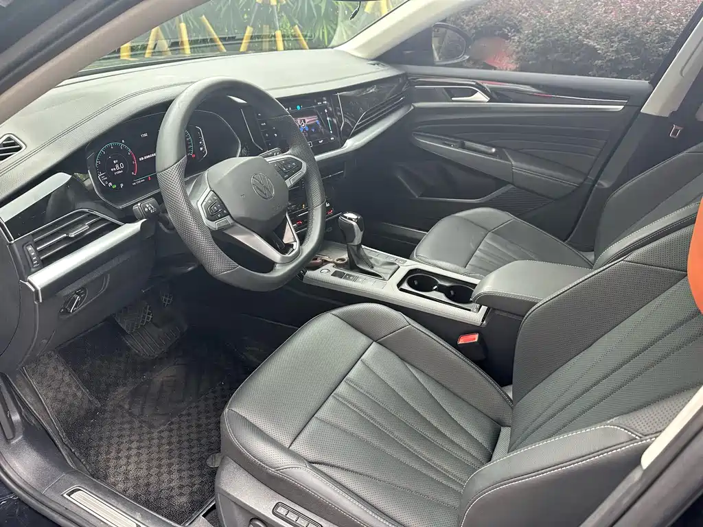 Volkswagen Passat 2024