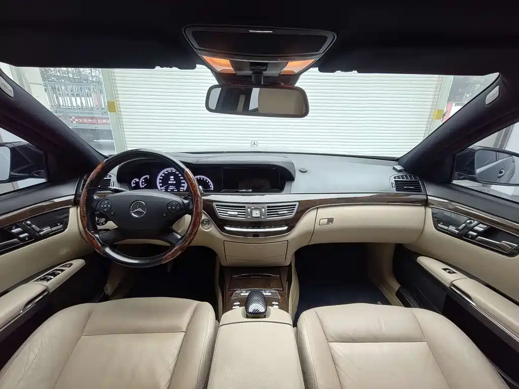 Mercedes-Benz S-Class 2011 — фото 13