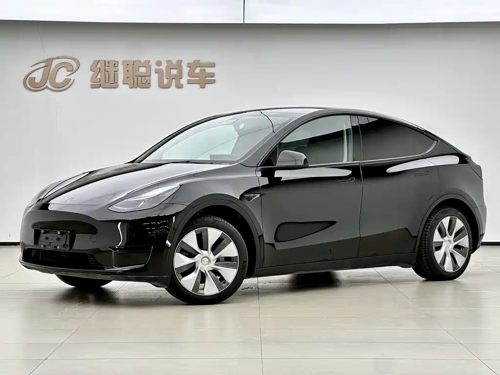 Tesla Model Y 2022 — фото 1