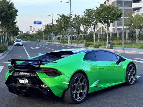 Lamborghini Huracan 2017