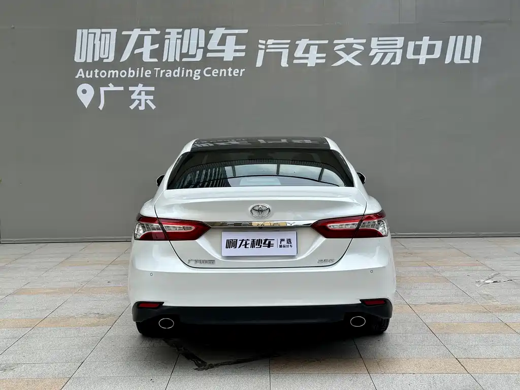 Toyota Camry 2020 — фото 5