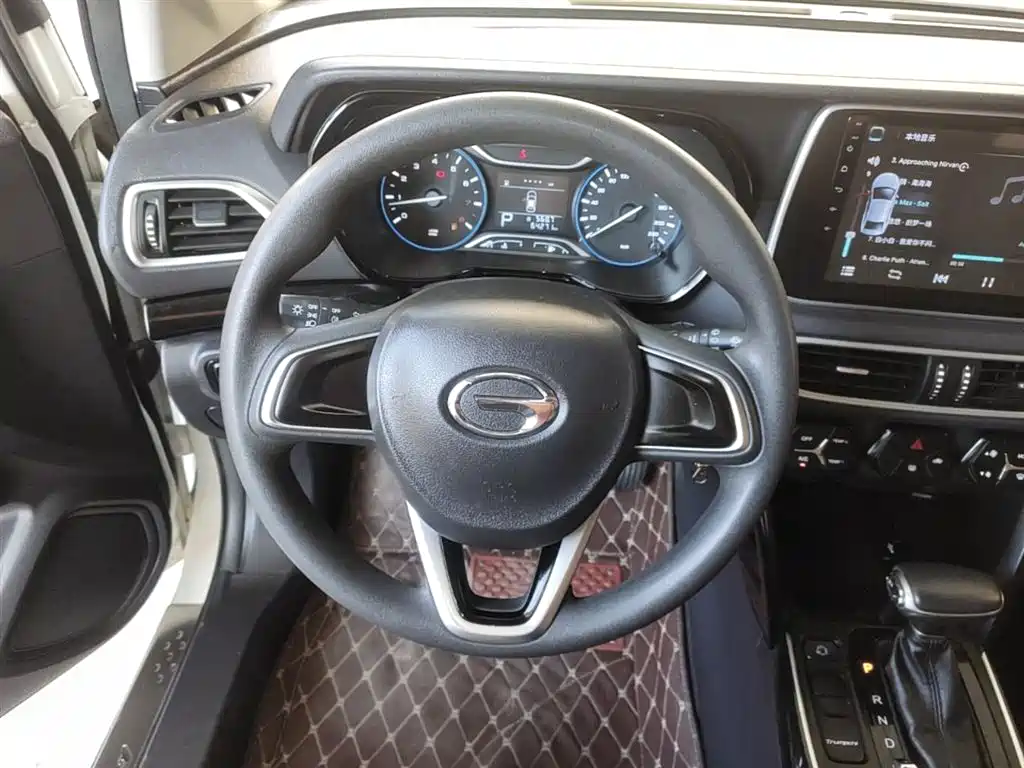 GAC Motor Trumpchi GS4 2019 — фото 11