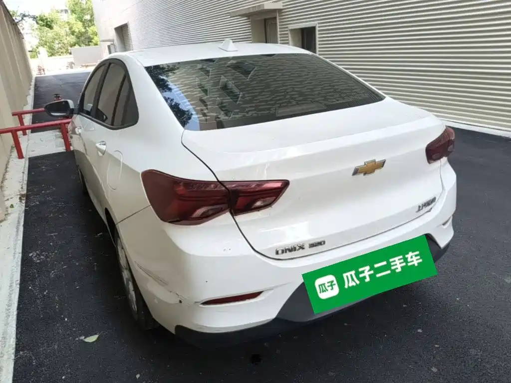 Chevrolet Cavalier 2020 — фото 11