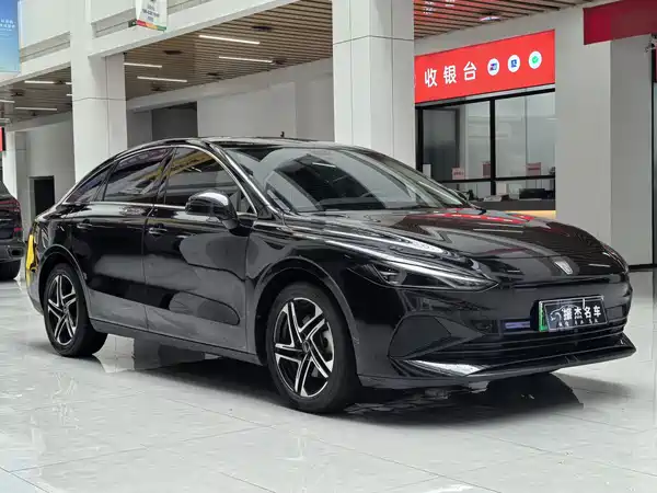 Roewe D7 2024