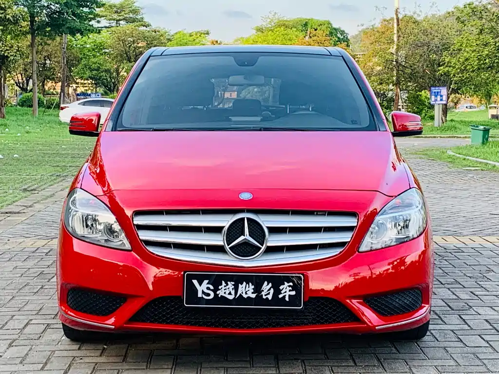 Mercedes-Benz B-Class 2013