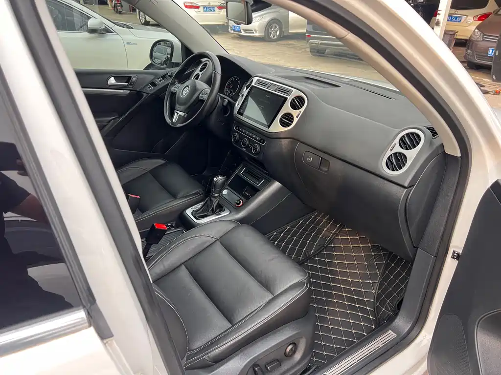 Volkswagen Tiguan 2016 — фото 17