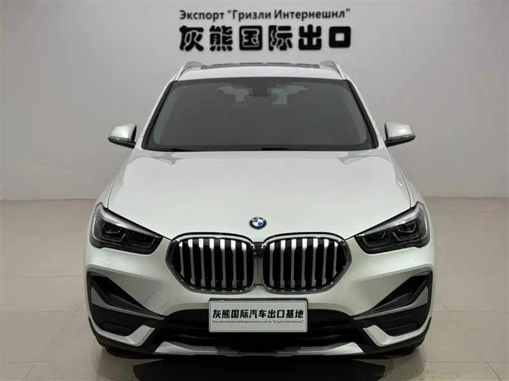 BMW X1 2022 — фото 2