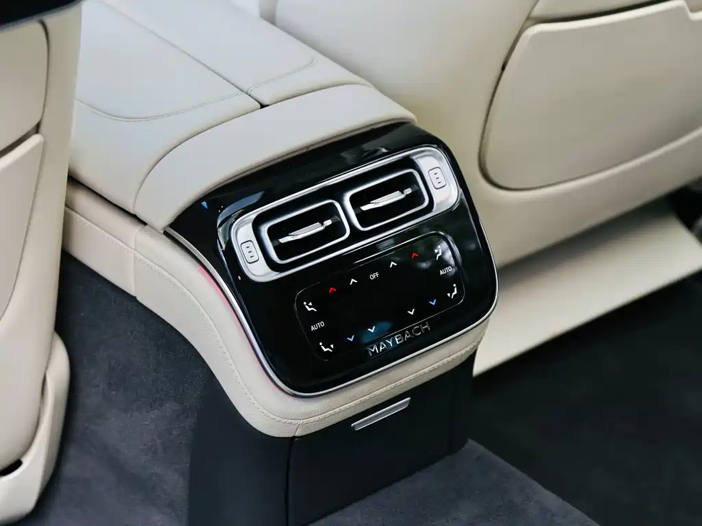 Mercedes-Benz Maybach S-Class 2021 — фото 12
