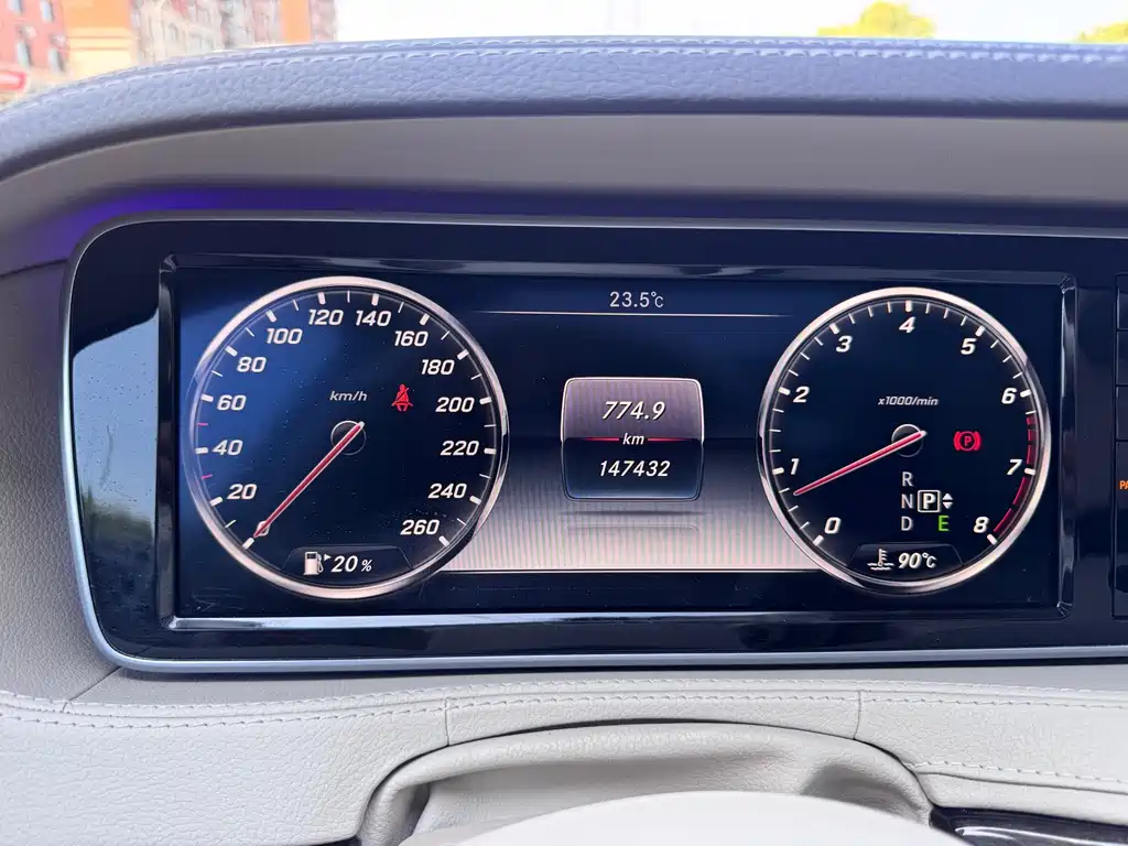 Mercedes-Benz S-Class 2015 — фото 17