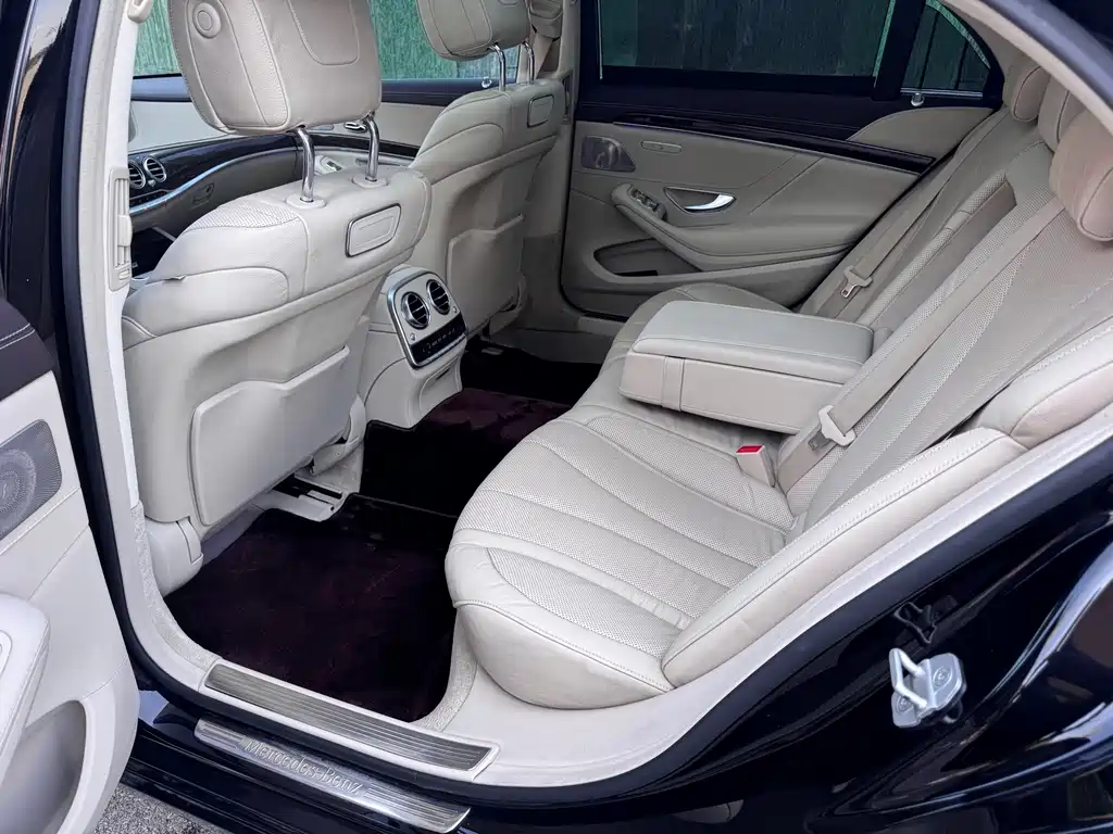 Mercedes-Benz S-Class 2015 — фото 26