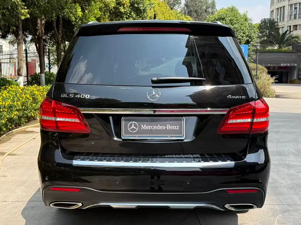 Mercedes-Benz GLS 2018 — фото 40