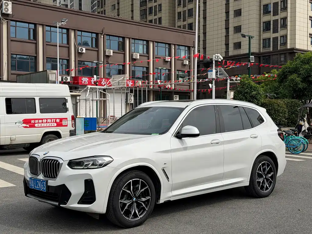 BMW X3 2021 — фото 1