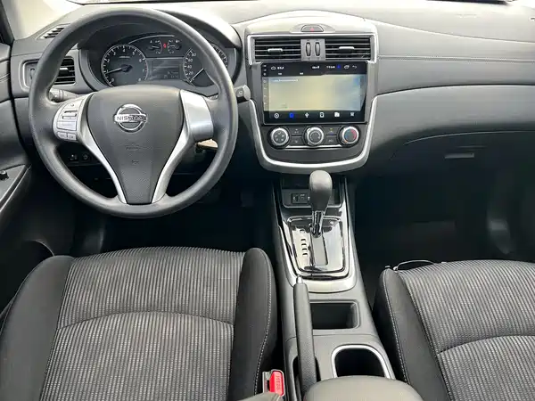 Nissan Tiida 2022