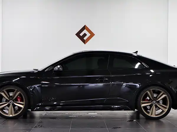 Audi RS 5 2023