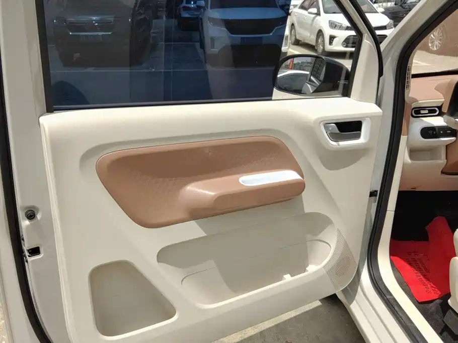 Wuling MINIEV 2025