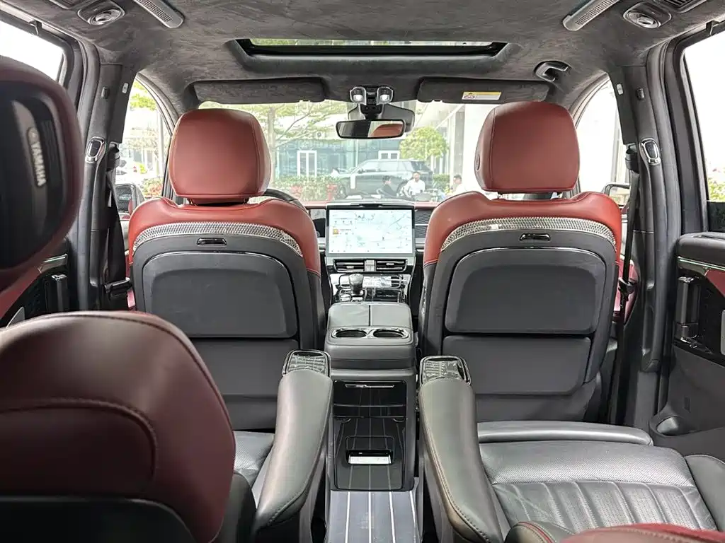 GAC Motor Trumpchi M8 2023 — фото 14