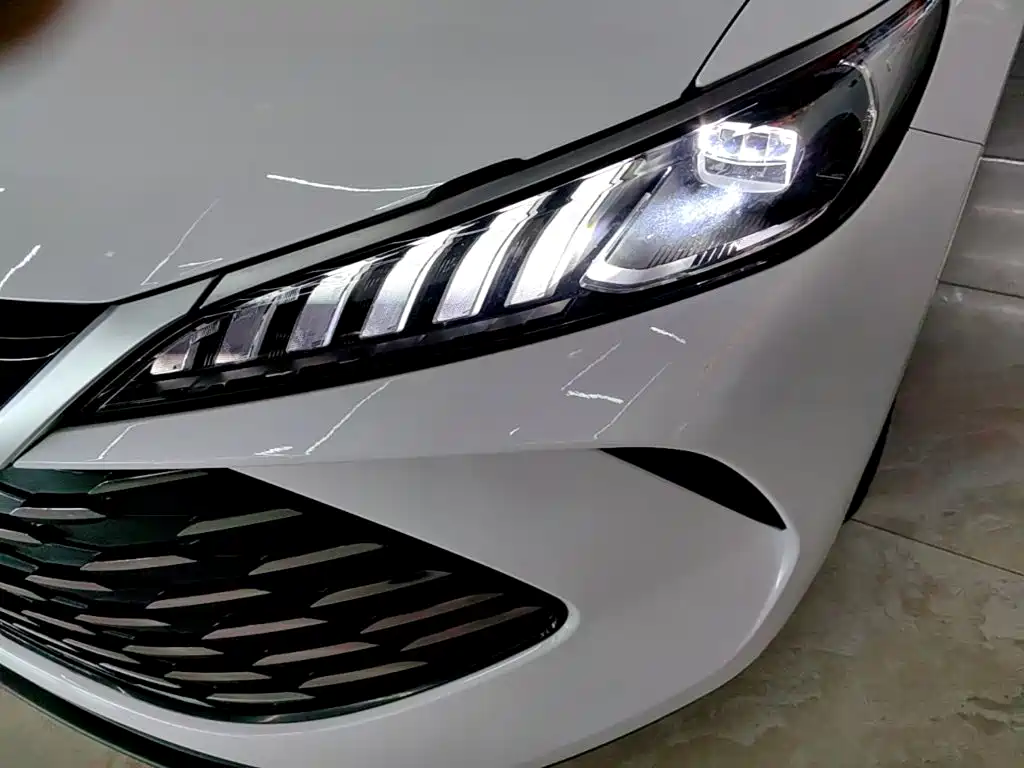 BYD Qin PLUS 2025 — фото 24