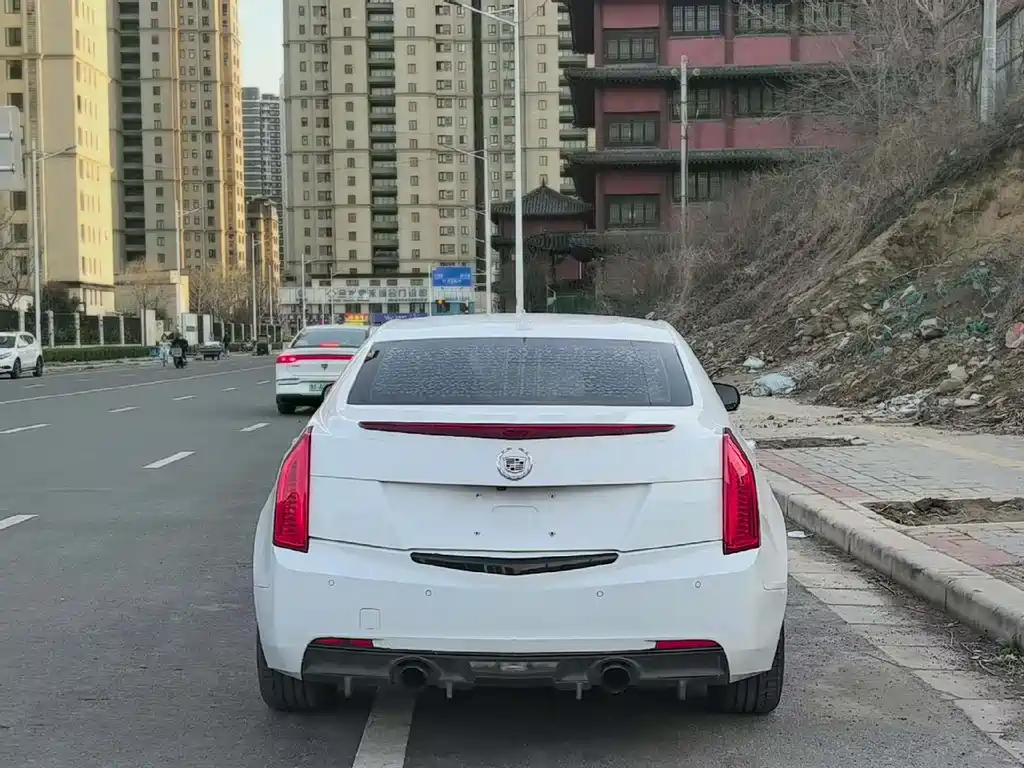 Cadillac ATS-L 2015 — фото 8