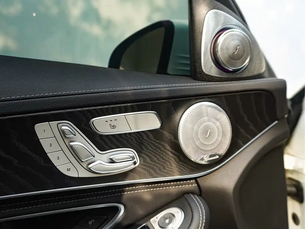 Mercedes-Benz C-Class 2020 — фото 9