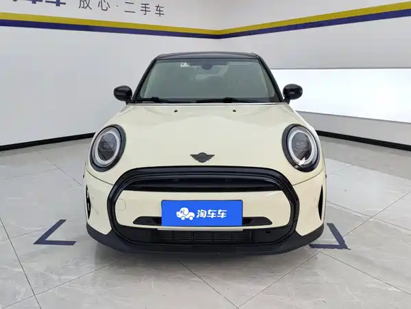 MINI 2022