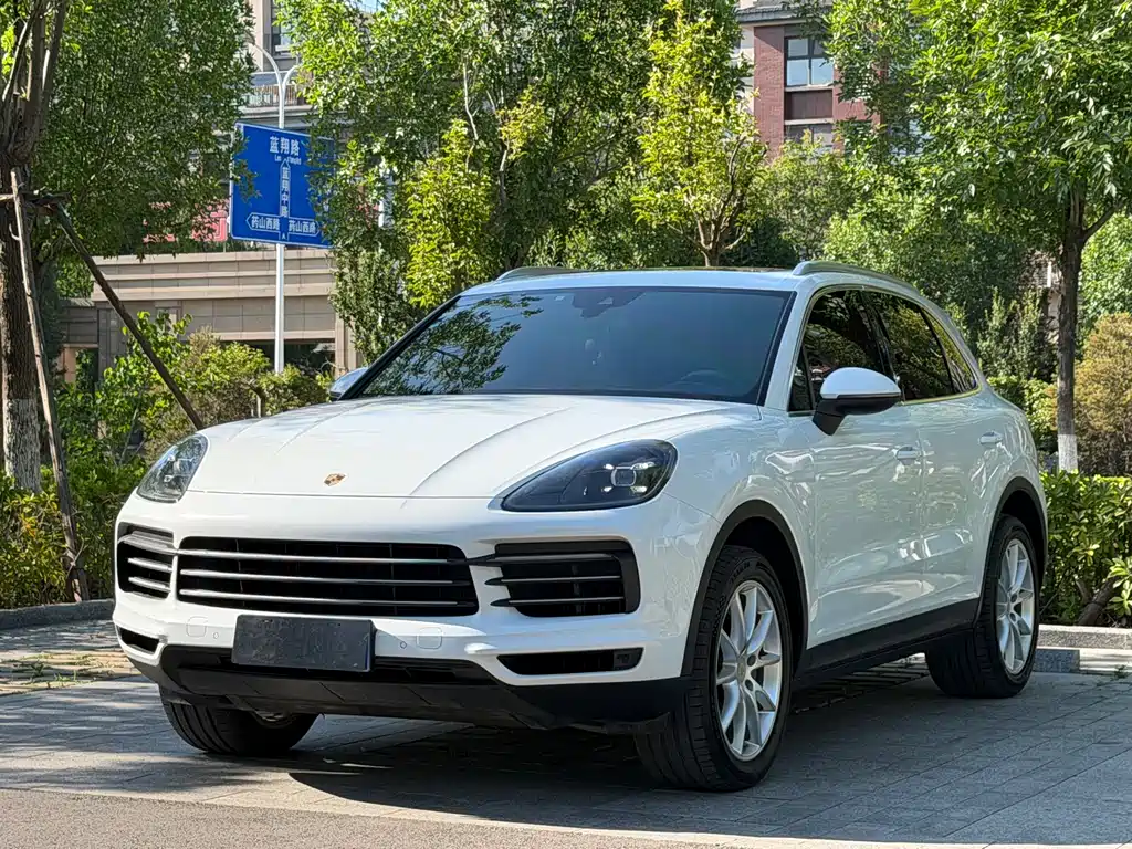 Porsche Cayenne 2018 — фото 3