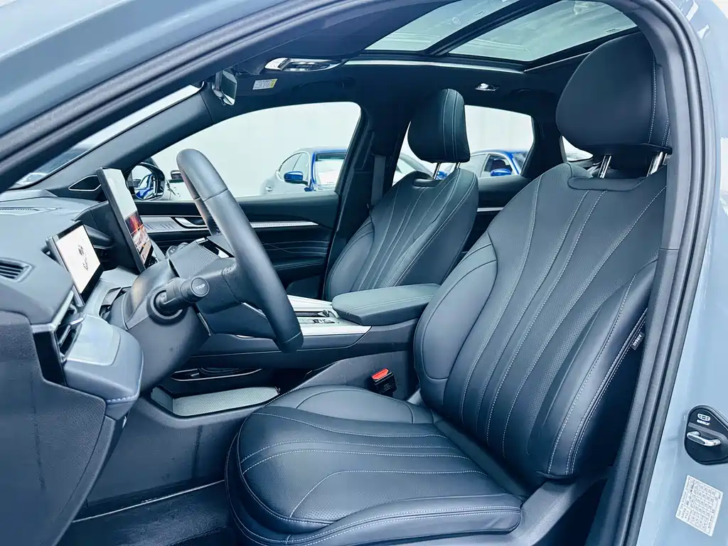 Geely Xingrui 2025 — фото 10