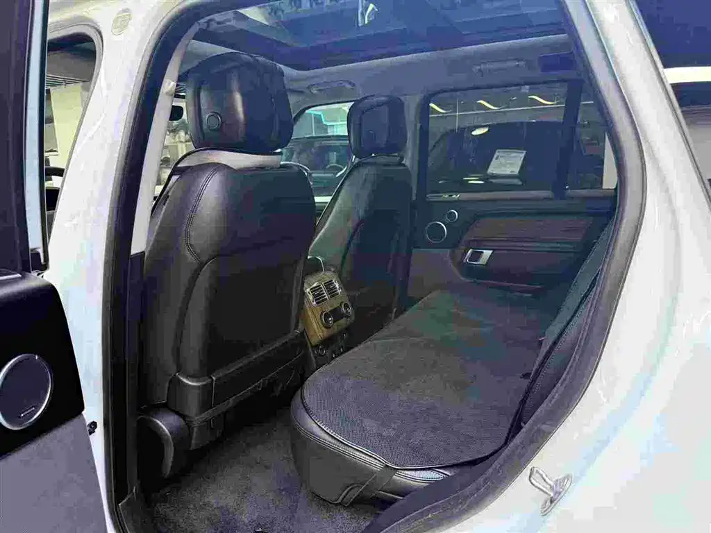 Land Rover Range Rover 2019 — фото 6